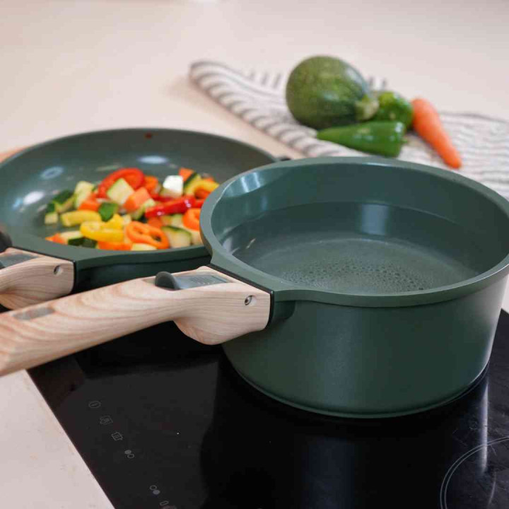 La Increíble Cacerola de 20 cm COOKUT | Mango Desmontable | Sin PTFE