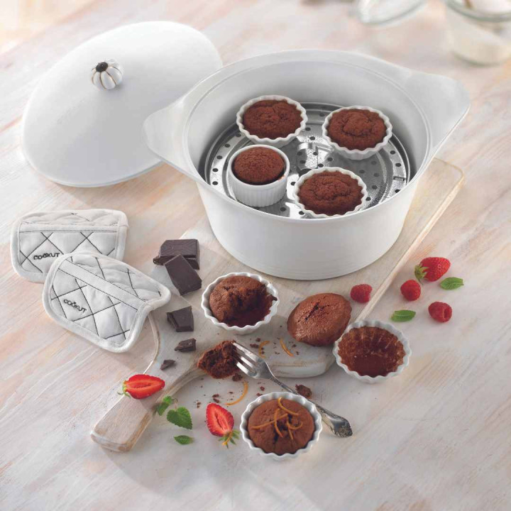 Livre de recettes traditionnelles pour l'Incroyable Cocotte | COOKUT
