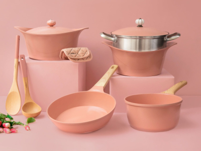 Poêle, Casserole, Marmite, Cocotte, Wok, Sauteuse… quelles différences ?